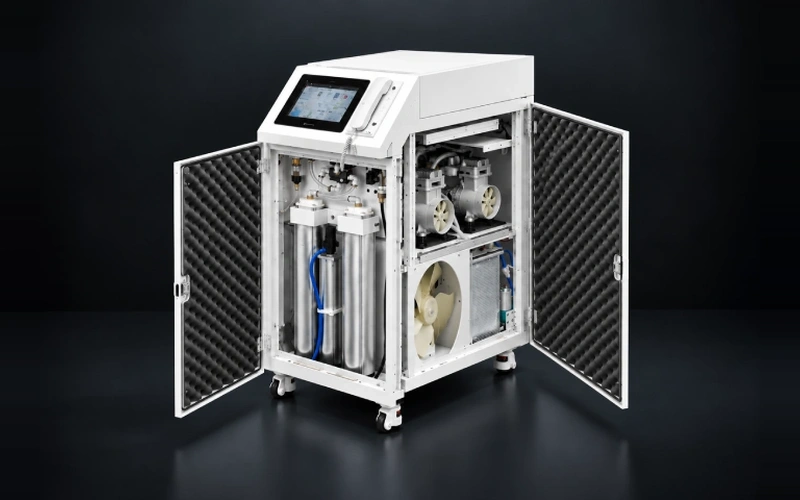 Integrated components inside a hyperbaric chamber base